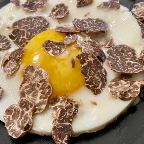 egg with truffle